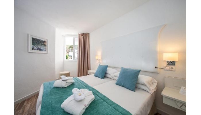 Hotel Fergus Style Cala Blanca Suites poza 0