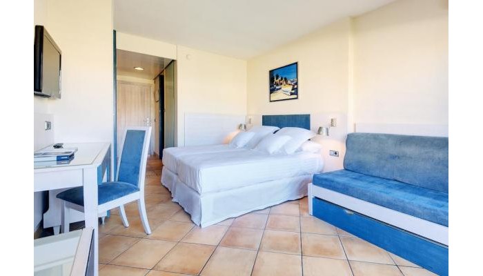 Hotel Occidental Cala Vinas poza 11