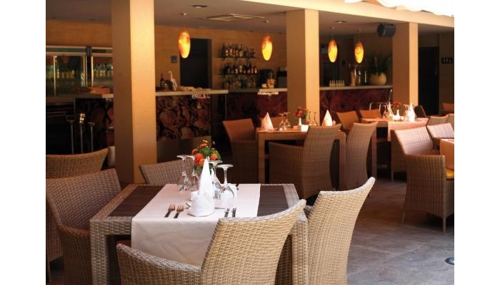 Hotel Occidental Cala Vinas poza 3