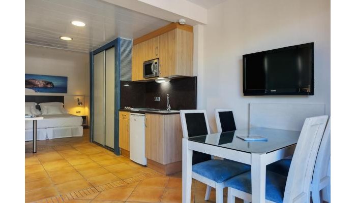 Hotel Occidental Cala Vinas poza 14