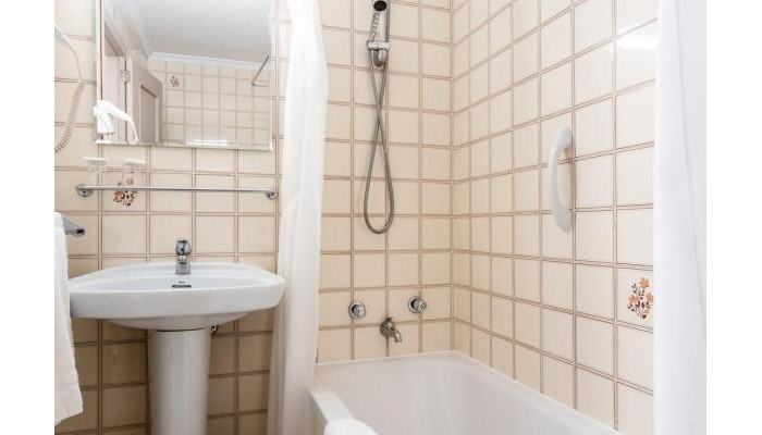 Hotel Riutort poza 17