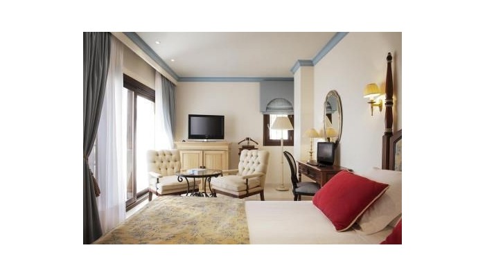 Puente Romano Beach Resort & Spa poza 3