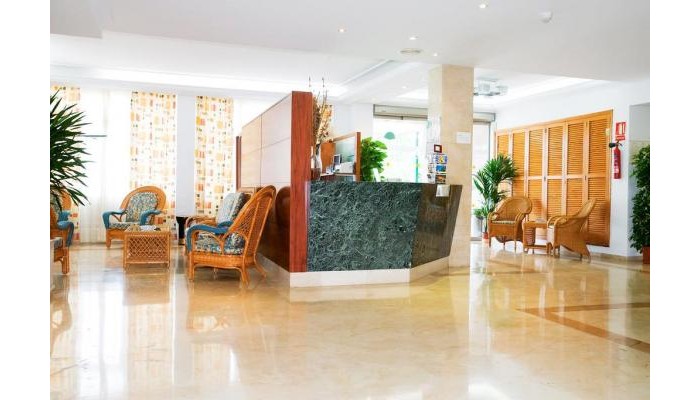 El Lago Apartments poza 5