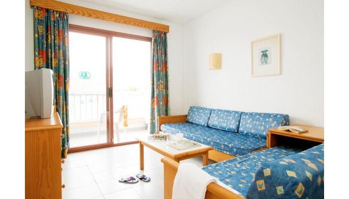 El Lago Apartments poza 14