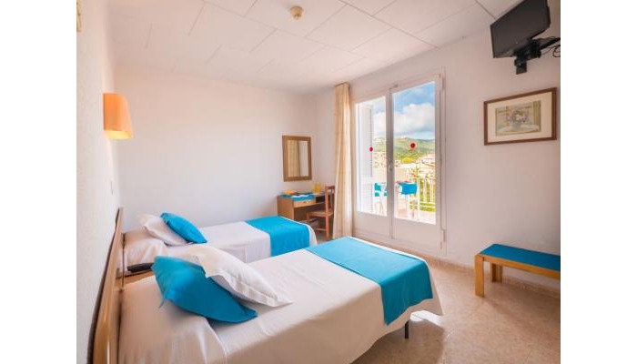 Hotel Checkin Pineda poza 0