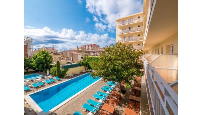 Hotel Checkin Pineda poza 5