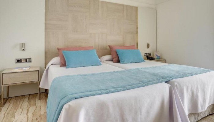 Hotel Grupotel Orient poza 18