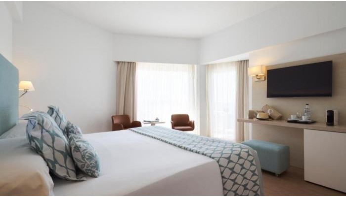 Hotel Pure Salt Garonda poza 3