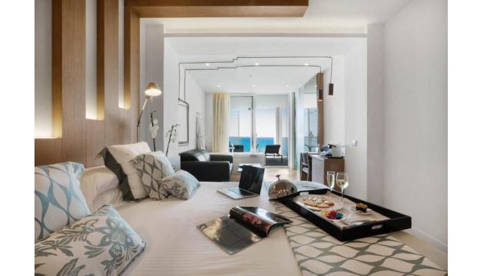 Hotel Pure Salt Garonda poza 2