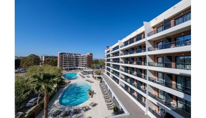 Hotel California Garden poza 1