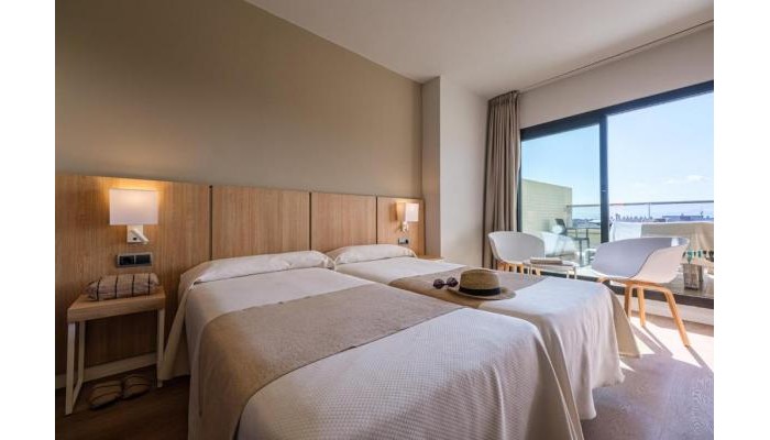 Hotel California Garden poza 2