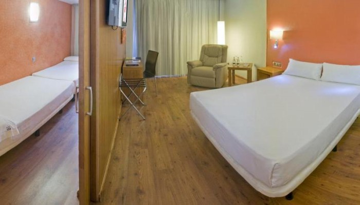 Hotel Regente Aragon poza 6
