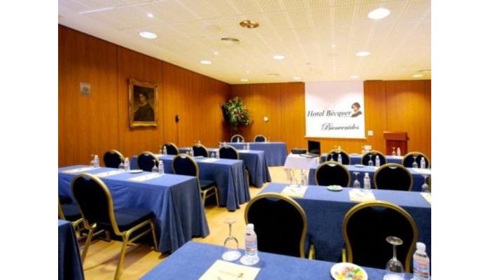 Becquer Hotel poza 3