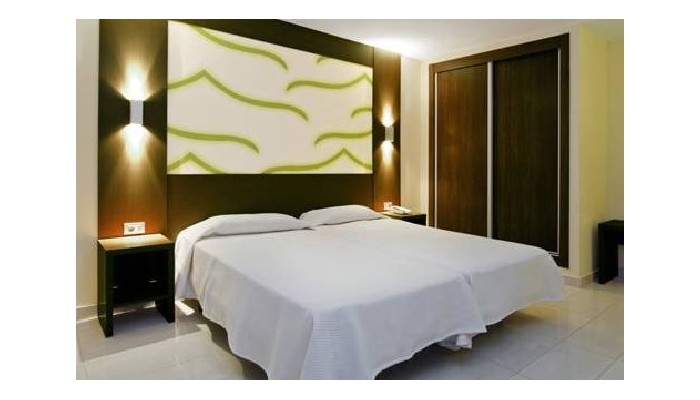 Aparthotel Columbus poza 3