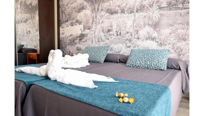 Hotel Adonis Plaza poza 1