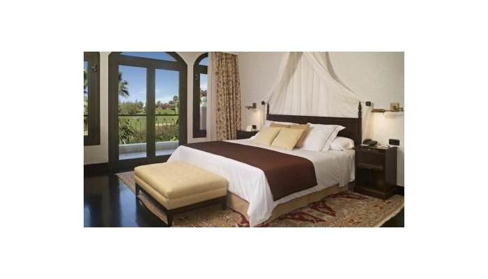 Hotel Las Madrigueras poza 1