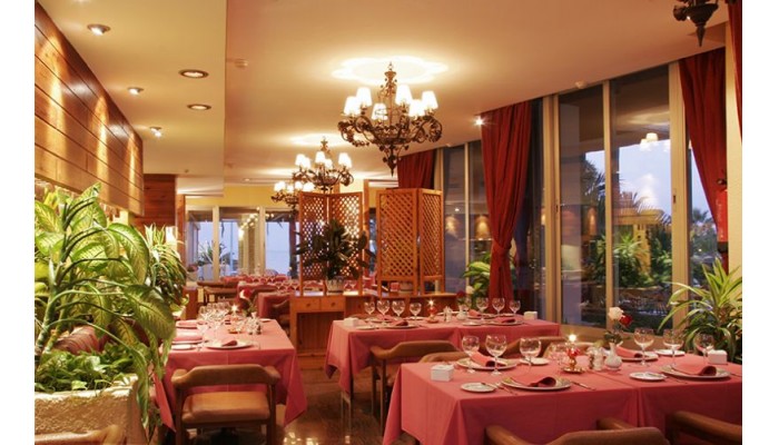 Hotel Apartamentos Bajondillo poza 2