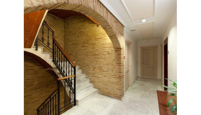 Hotel Ad Hoc Monumental poza 5