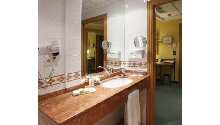 Hotel Husa Llar poza 1