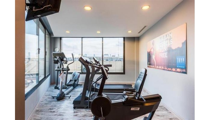 Tryp Valencia Oceanic Hotel poza 7