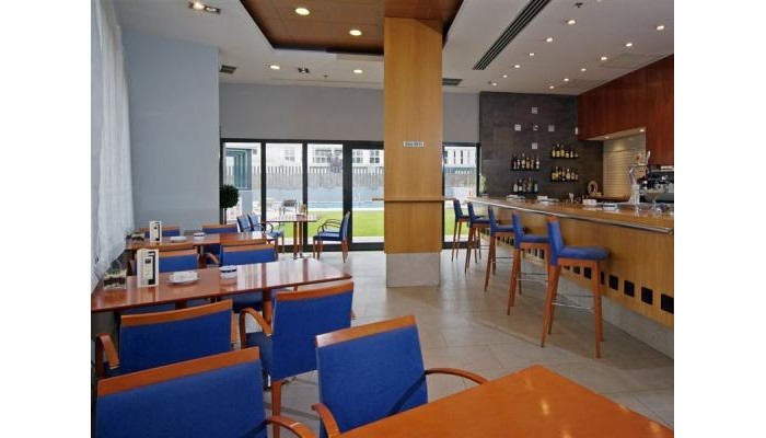Tryp Valencia Oceanic Hotel poza 3