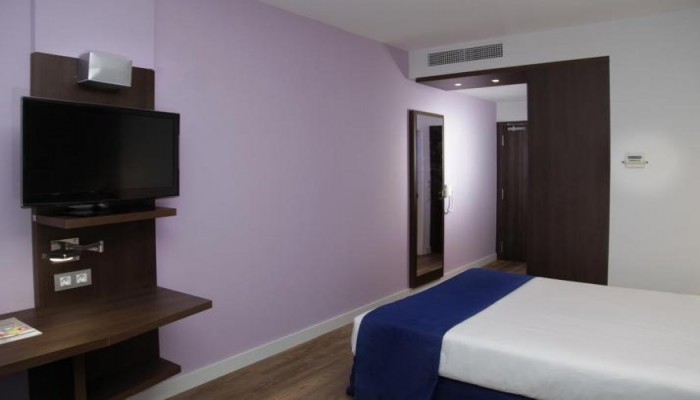 Universidades Hotel poza 17