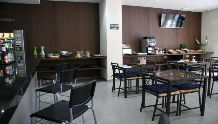 Universidades Hotel poza 35