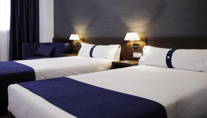 Universidades Hotel poza 12