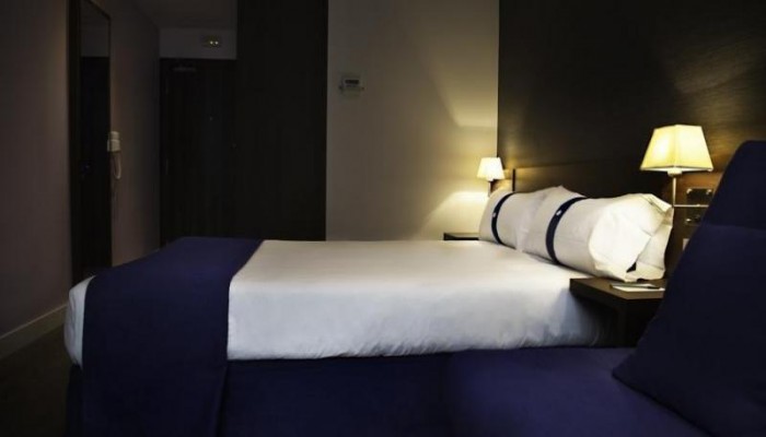 Universidades Hotel poza 4